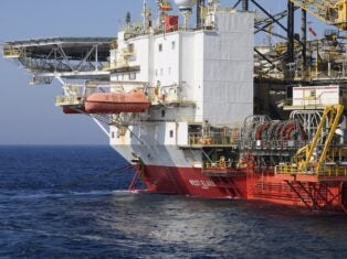 Algeria oil gas investment