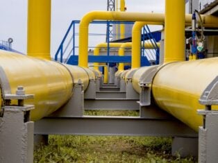 Russia; gas processing