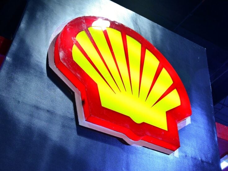 Shell to move headquarters to the UK to simplify operations