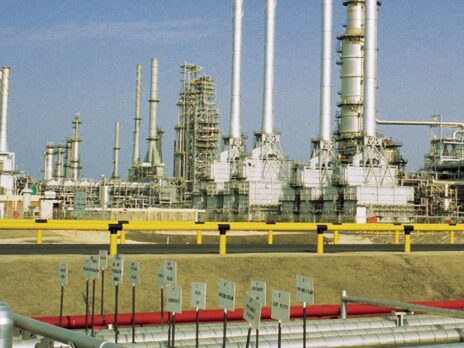 Contractors submit bids for Aramco refinery projects