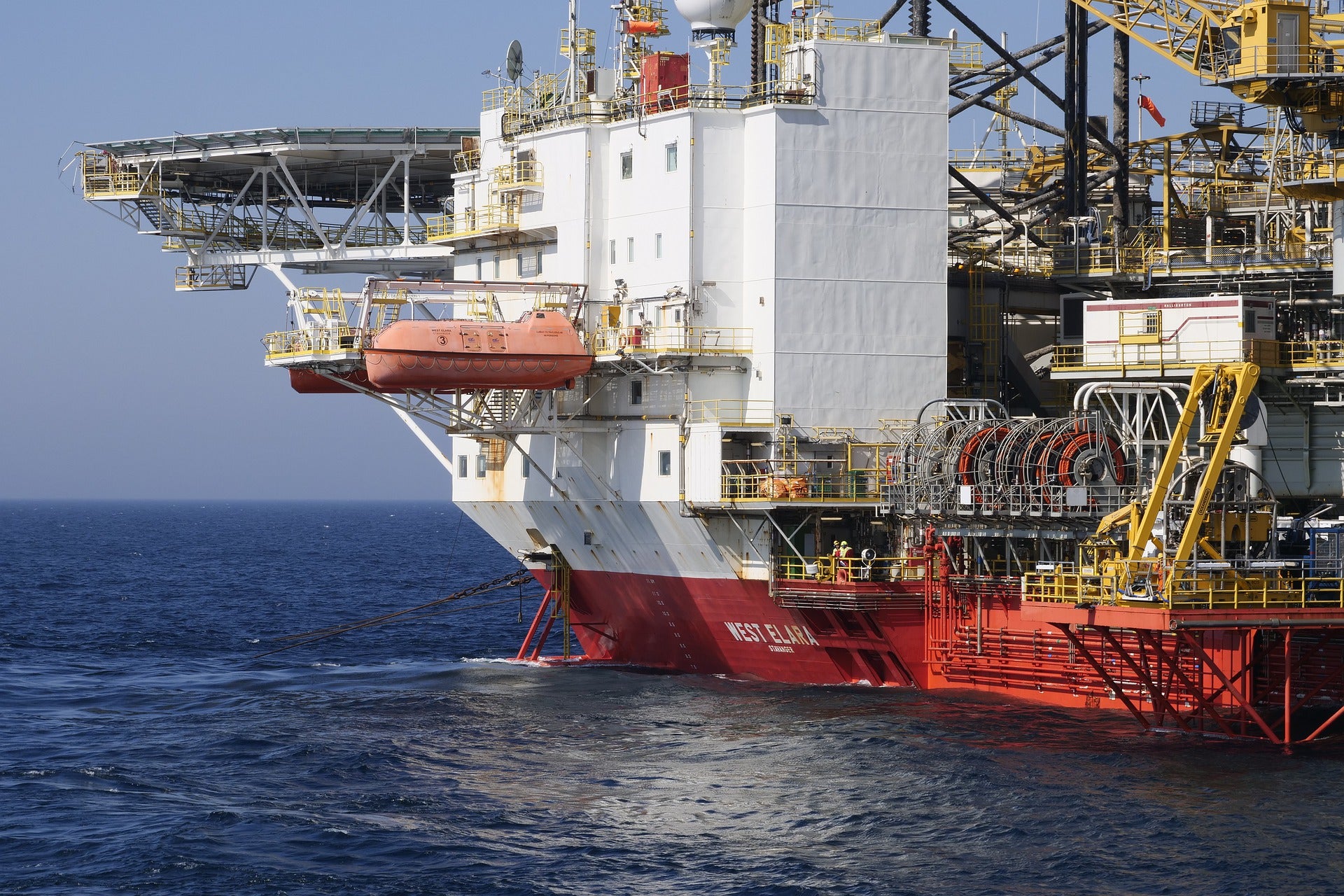 China s CNOOC Looking To Sell 3bn Worth Of UK North Sea Assets