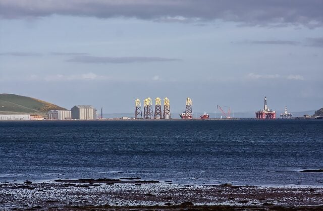 Qatar Energy weighs expansion of LNG capacity - Vimarsana News