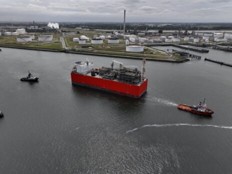 Dutch firm Gasunie signs LNG deals with Shell and Čez