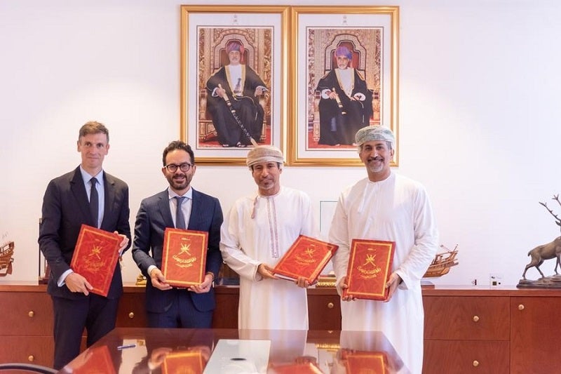 Oman signs exploration deal with Shell for Block 11