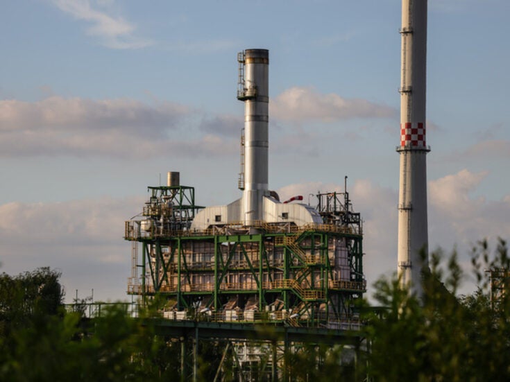 Photo of Germany takes over Rosneft-owned oil refineries