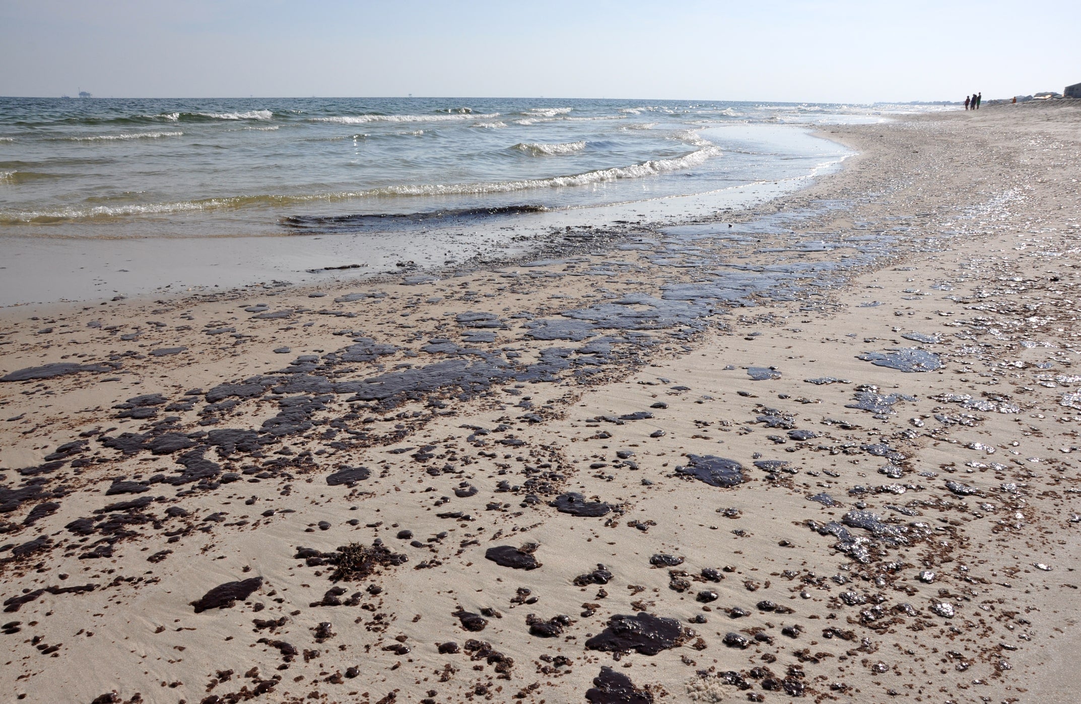 Taponar pozos en el Golfo de México podría costar hasta 30.000 millones de dólares, según estudio