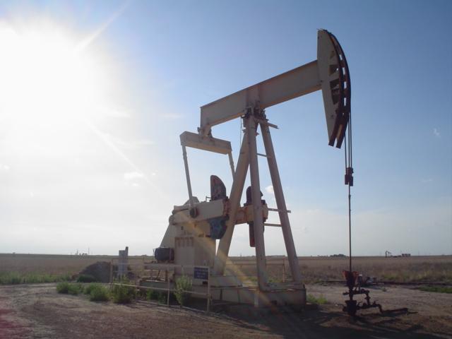 oil well