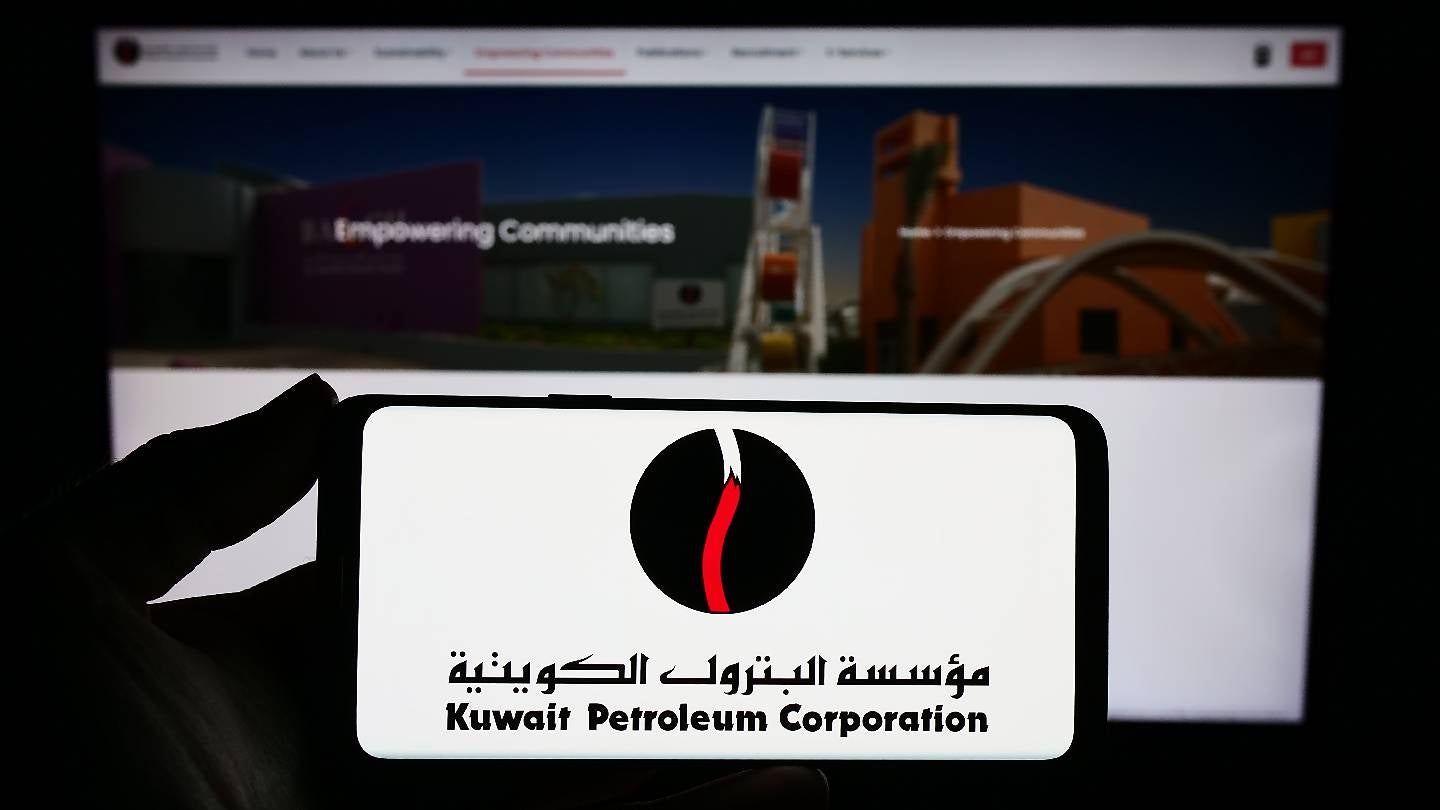 Kuwait Petroleum Corporation agrees to $4.9bn loan to boost oil output 