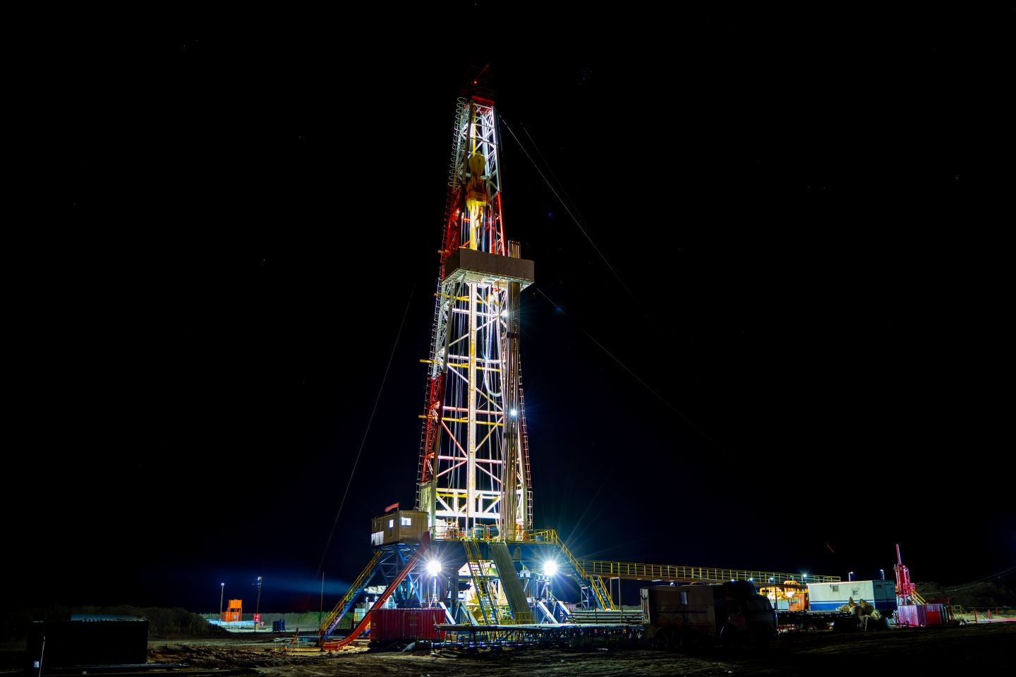 Oil and gas industry scaling back its energy transition initiatives