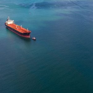 US forces oil tankers