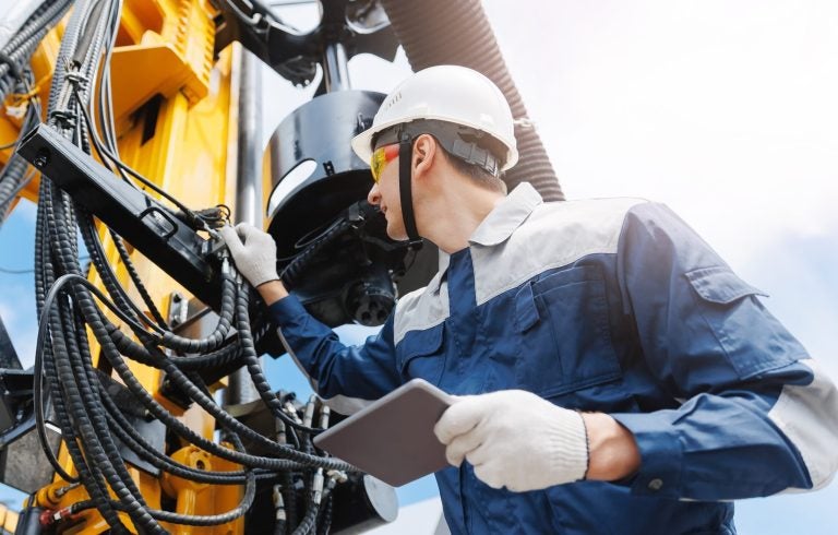 How private 5G empowers smart operations in the oil and gas industry