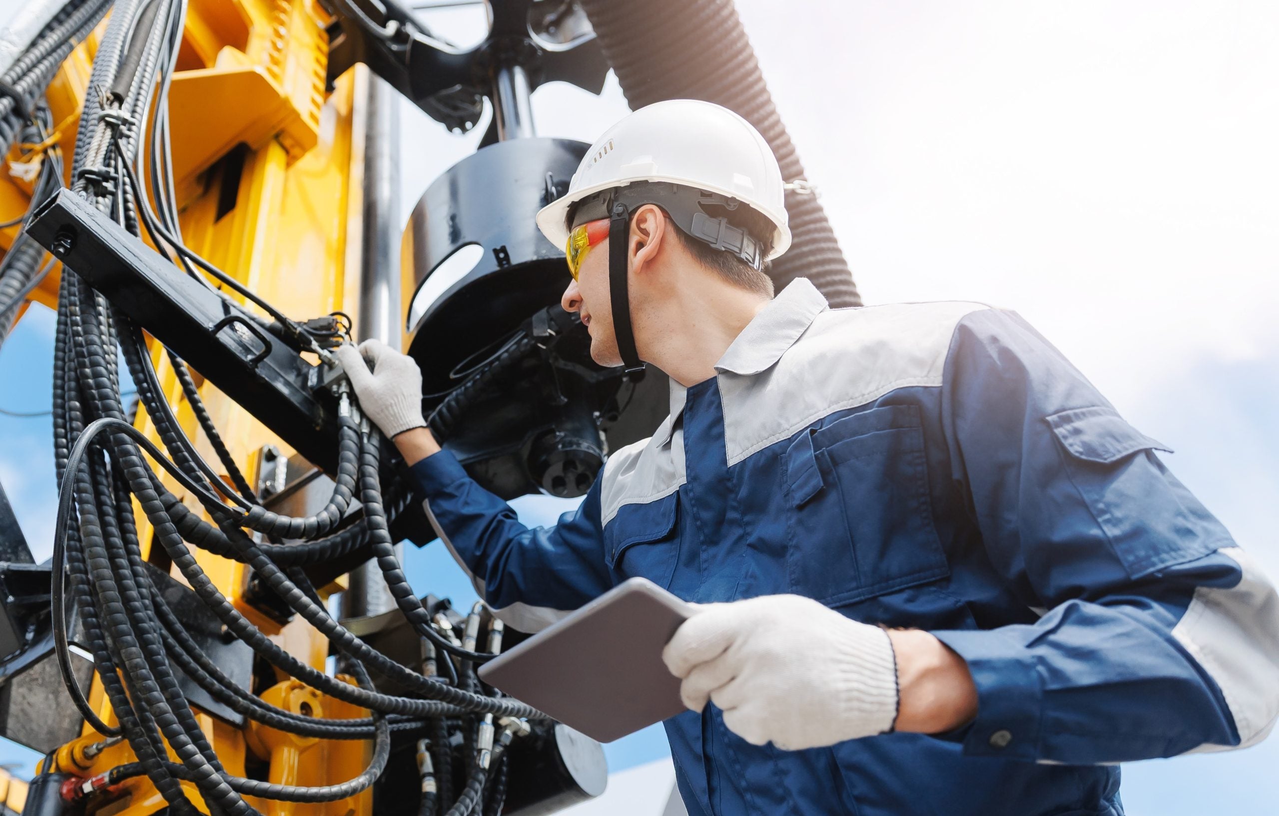 ¿Cómo potencia el 5G privado las operaciones inteligentes en la industria del petróleo y el gas?