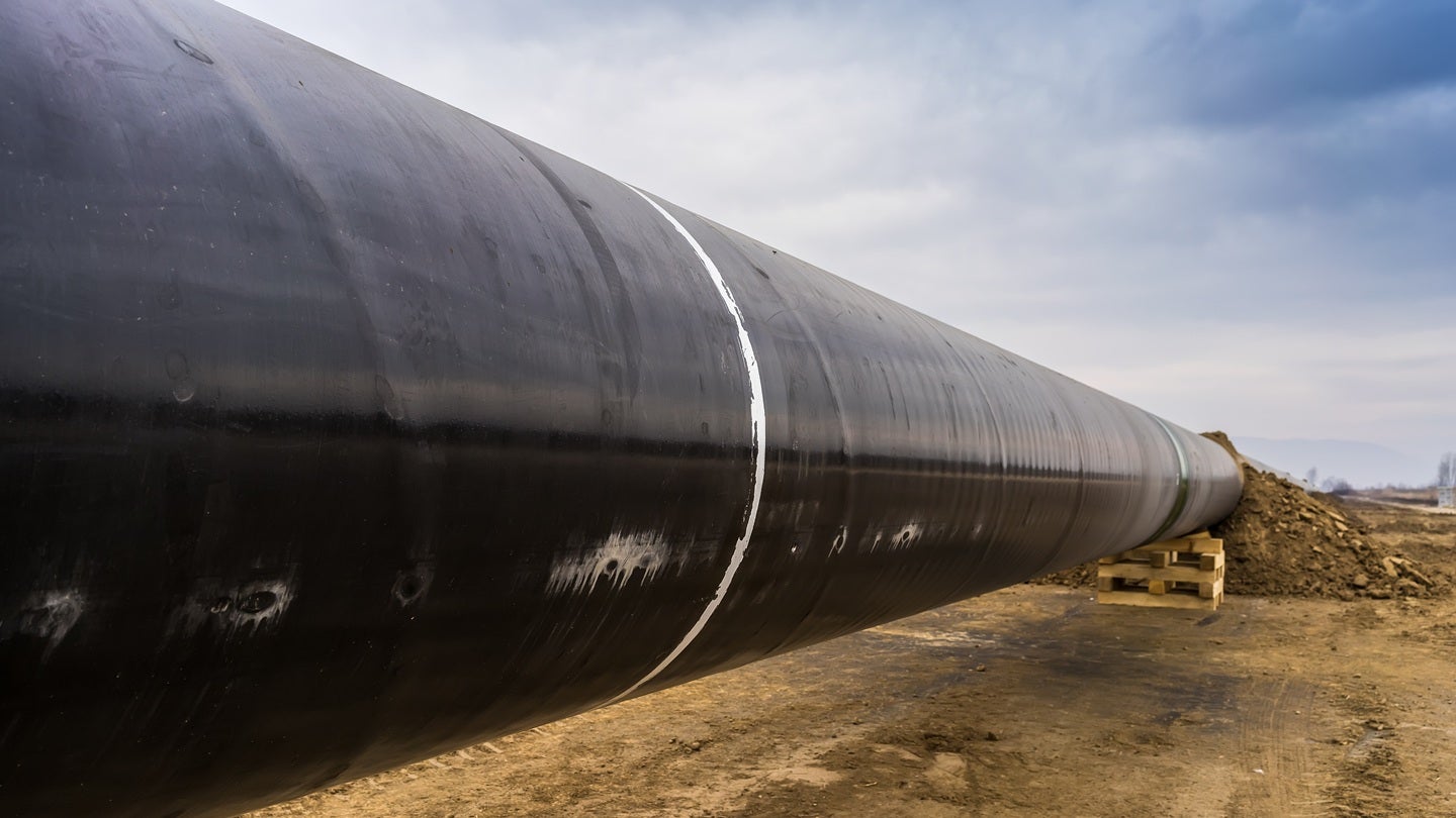 Trump approves new Canada-to-Wyoming oil pipeline border permit