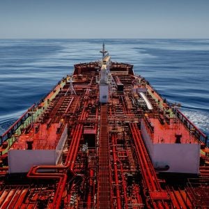 Oil prices rise