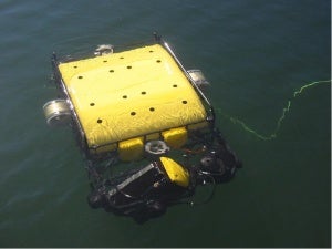 The HAUV-3 is designed to autonomously perform ship hull inspection and obtain 100% sonar coverage .